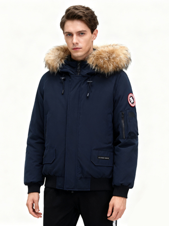 Ekstremaliai šaltam orui lauko striukė su žąsų pūkais, trumpas siluetas su piloto kapucīšu, 300 g pūkų užpildo, 86–90% žąsų pūkų, vėjo ir vandeniui atspari