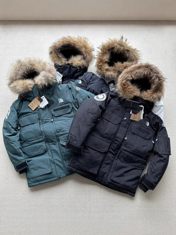 Pūkinė striukė su gobtuvu ir kailine apykakle, stora žieminė striukė vyrams ir moterims, užpildas 150–200 g balta antis dūna, apsauga nuo -30°C iki -15°C