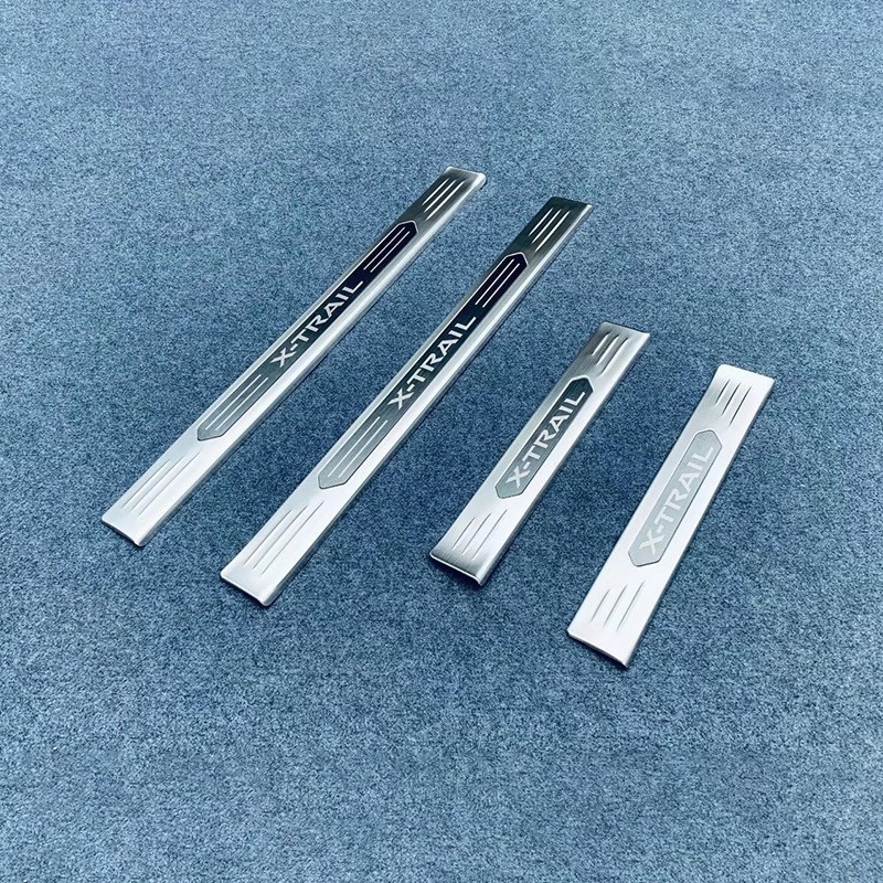 Set pragova i pedala za Nissan X-Trail 22-24 | ABS i nehrđajući čelik | Model 121005z | Prilagodljiva dekoracija