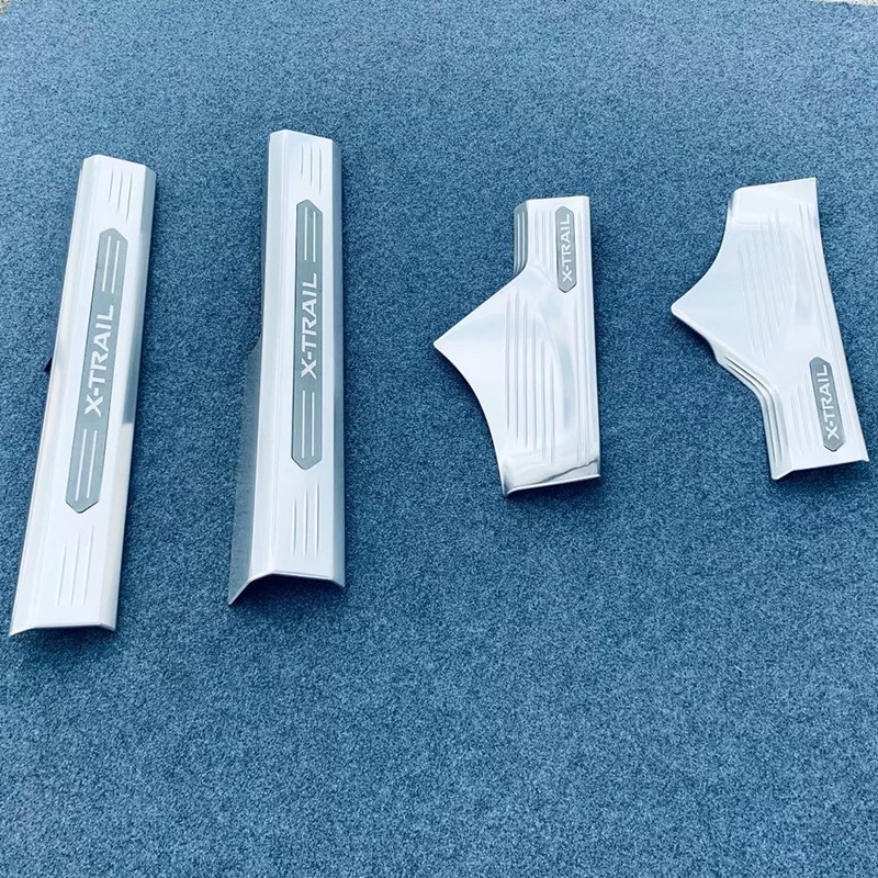 Set pragova i pedala za Nissan X-Trail 22-24 | ABS i nehrđajući čelik | Model 121005z | Prilagodljiva dekoracija