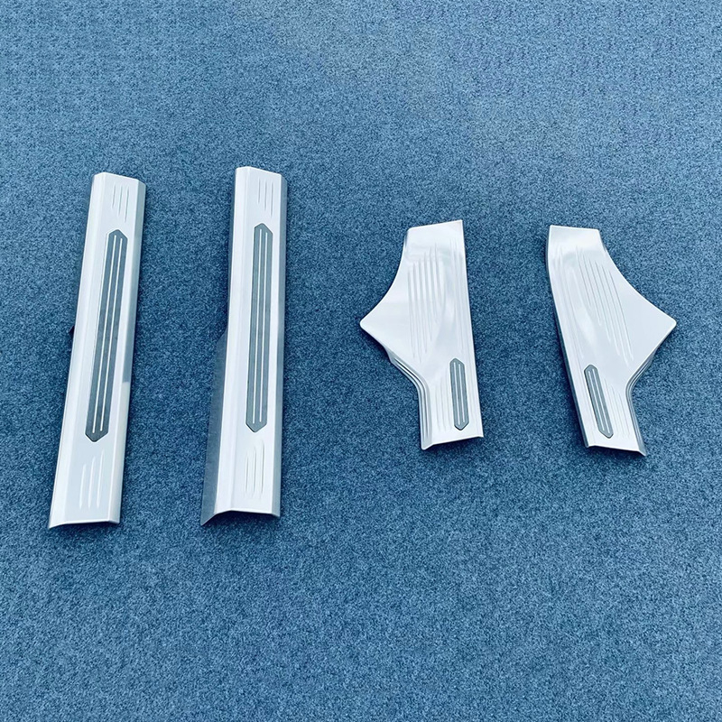 Set pragova i pedala za Nissan X-Trail 22-24 | ABS i nehrđajući čelik | Model 121005z | Prilagodljiva dekoracija