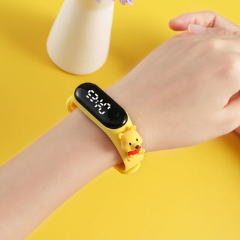 Παιδικό ηλεκτρονικό ρολόι με καρτούν σχεδίαση, ηλεκτρονική κίνηση, μηνιακή οθόνη, αριθμητική οθόνη, ζώνη από σιλικόνη, ωοειδές καντράν