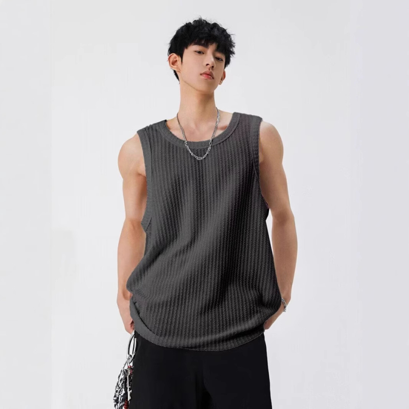 Tinejdžerska bezruk vest od poliestera, jacquard detalj, slobodan kroj, jednofarbni uzorak