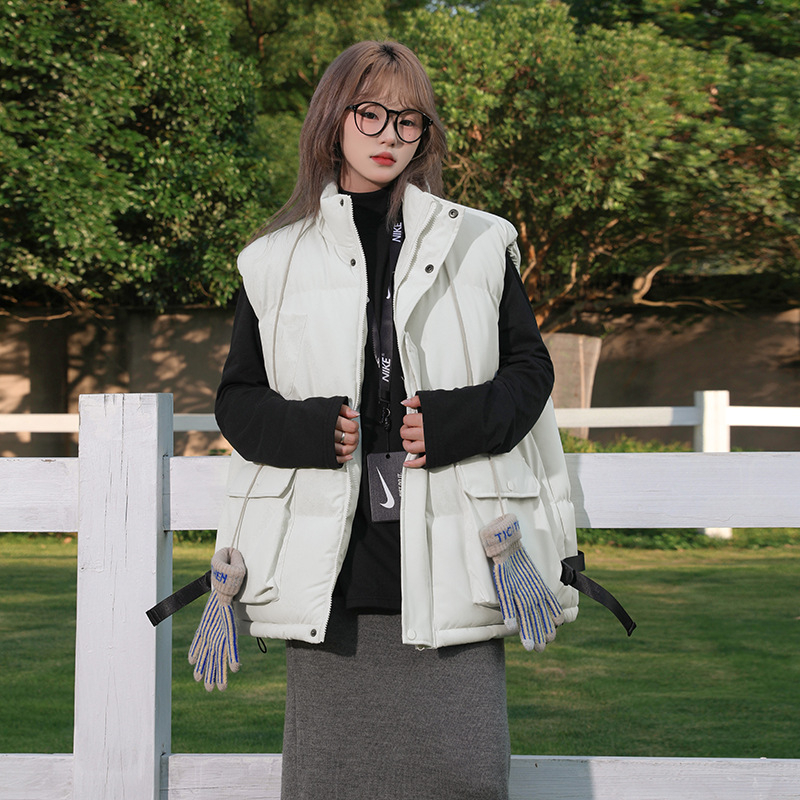 Amerikos stiliaus vyriška liemenė be rankovių rudenį-žiema, stora šilta užpildyta liemenė, poliesterio pluoštas, poliesterio audinys ir pamušalas, laisvas kirpimas, šoninės kišenės