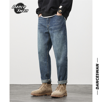 Laza férfi farmernadrág, középmagas derekú, pamut farmerranyagból, egyenes szárú, streetwear-stílus, homokos mosott felület