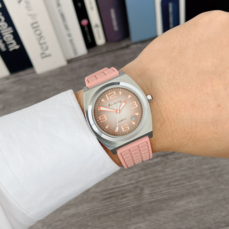 Ceas analog cuarț cu cadran luminos, curea din silicon, cadran pătrat, calendar