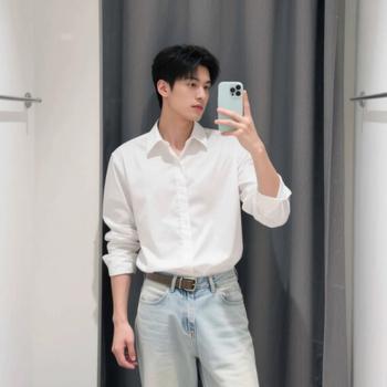 Férfi ing – fiatalos casual, laza szabás, poliészter ≥96%, hosszú ujjak, blokkokkal tervezett minta.