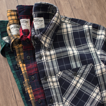 Cămașă de bărbați cu model în carouri, mâneci lungi, guler ascuțit, croială lejeră, țesătură din bumbac amestec