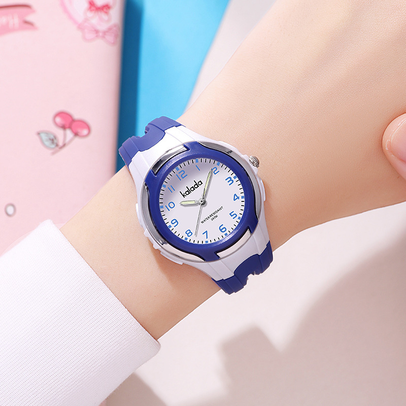 Ceas pentru copii cu mișcare cuarț SL68, rezistență la apă 30M, curea din silicon, carcasă din plastic