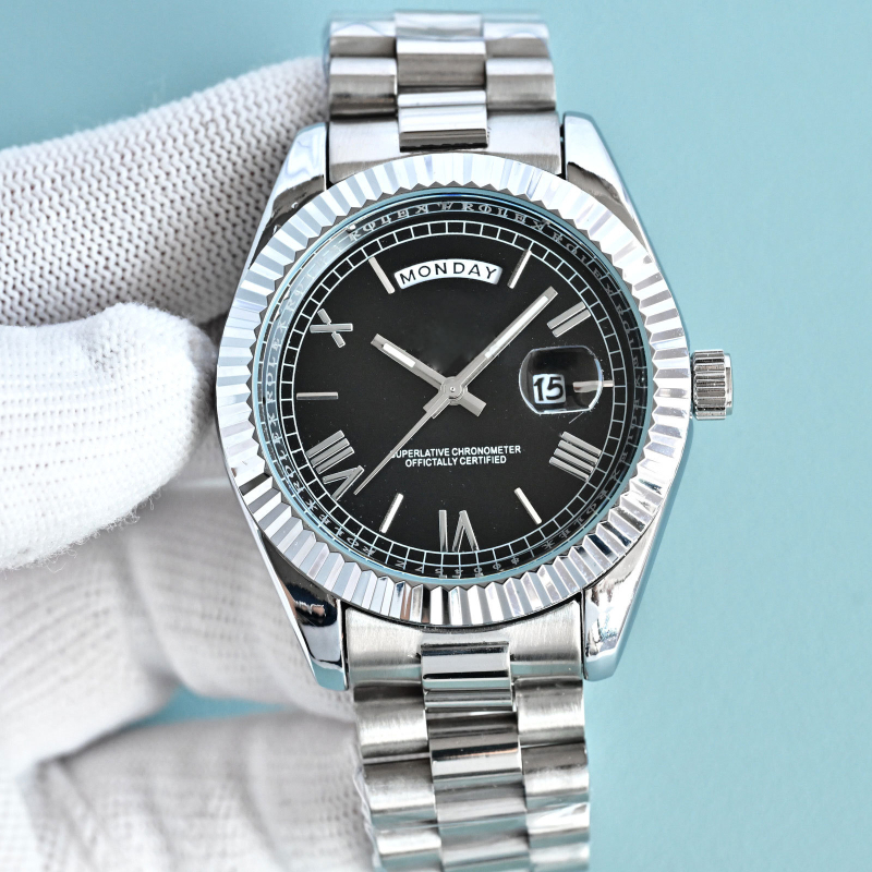 Ceas pentru bărbați cu cuarț, afișaj zi și dată, model Log-type, carcasă din aliaj de titan, curea din oțel inoxidabil, cadran rotund