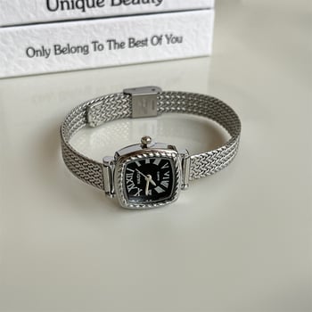 Naidu ceas de damă cu cuarț, cadran pătrat și curea din plasă metalică, carcasă din metal, stil fashion