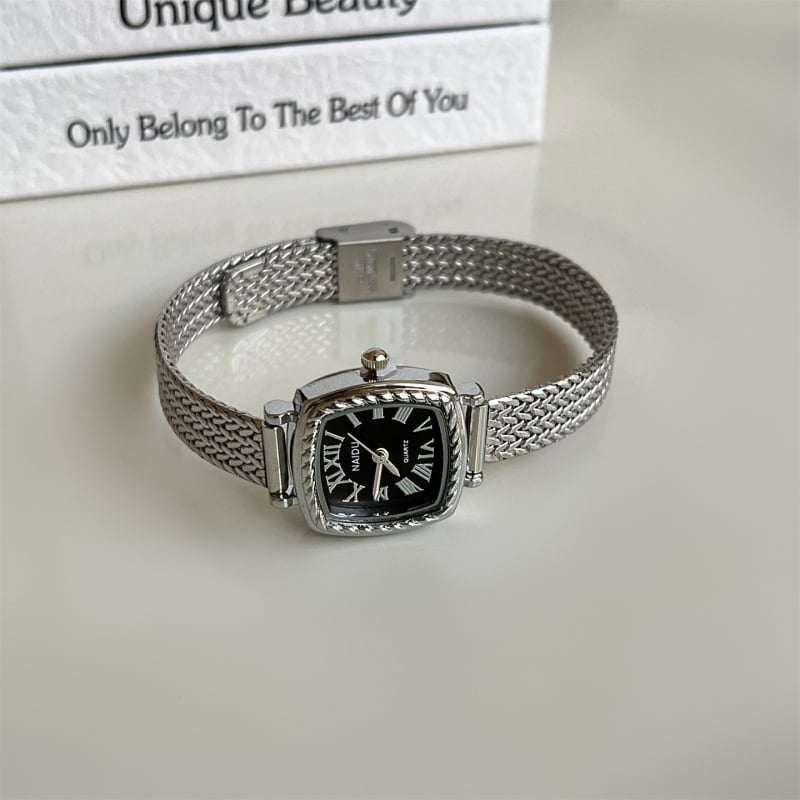 Naidu ceas de damă cu cuarț, cadran pătrat și curea din plasă metalică, carcasă din metal, stil fashion