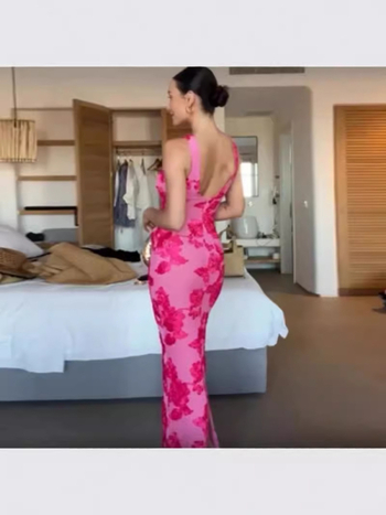 rochie fără mâneci brodată din tricot, model 3D, croială dreaptă