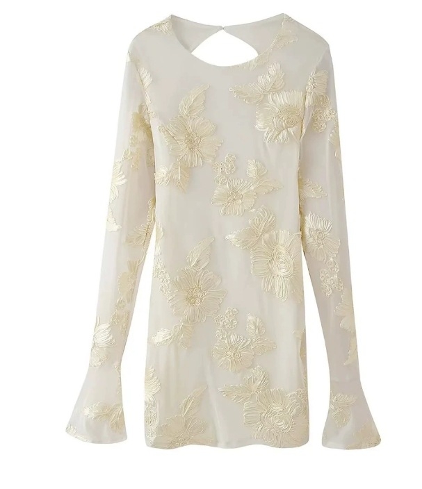 rochie fără mâneci brodată din tricot, model 3D, croială dreaptă