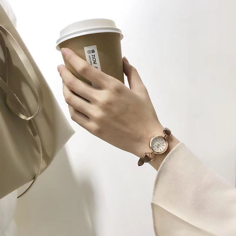 Ceas de damă cu cadran mic și curea subțire — Mișcare quartz GL, Afișaj analog, Curea din piele sintetică, Închidere cu cataramă cu pin, Carcasă din aliaj