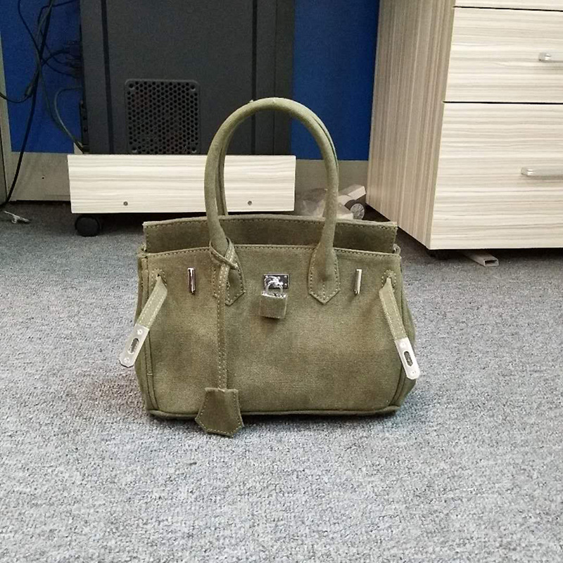 Ženska platnena crossbody tote torba – Platina stil, horizontalni kvadratni oblik, magnetska kopča s poklopcem