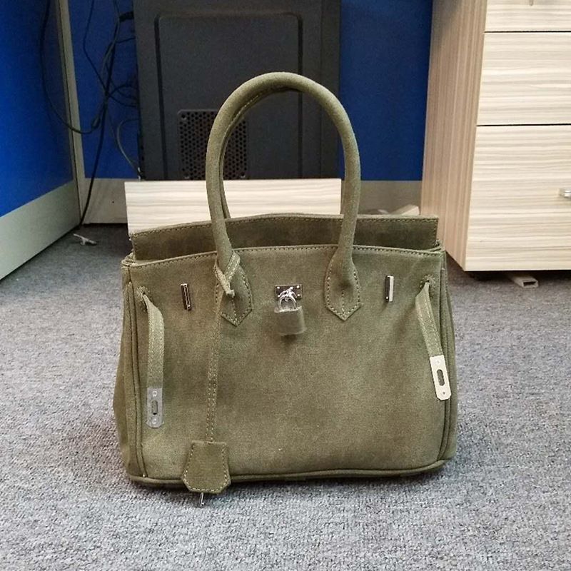 Ženska platnena crossbody tote torba – Platina stil, horizontalni kvadratni oblik, magnetska kopča s poklopcem