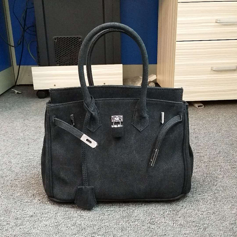 Ženska platnena crossbody tote torba – Platina stil, horizontalni kvadratni oblik, magnetska kopča s poklopcem