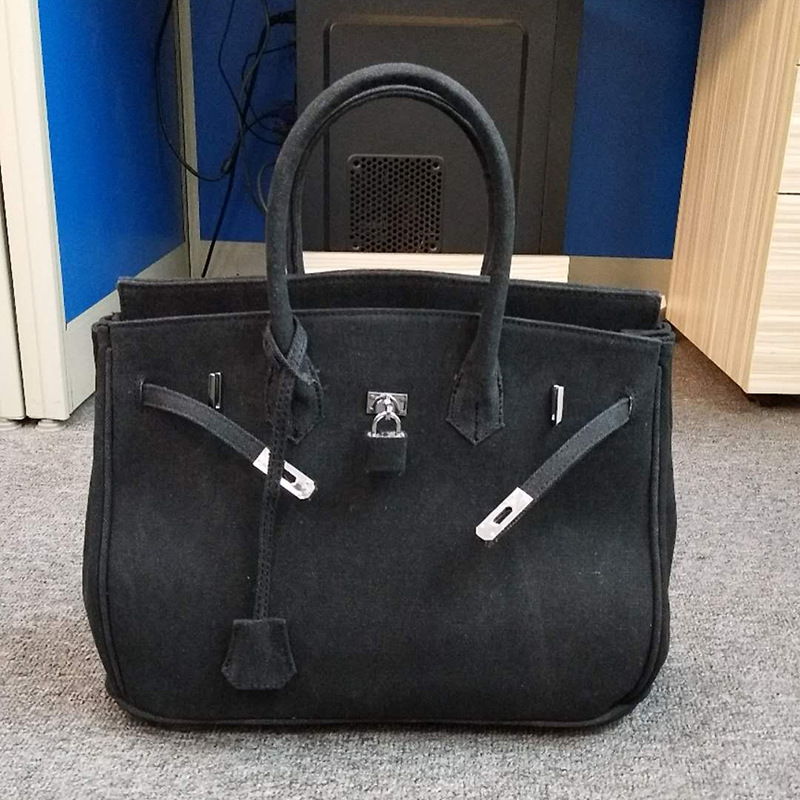 Ženska platnena crossbody tote torba – Platina stil, horizontalni kvadratni oblik, magnetska kopča s poklopcem