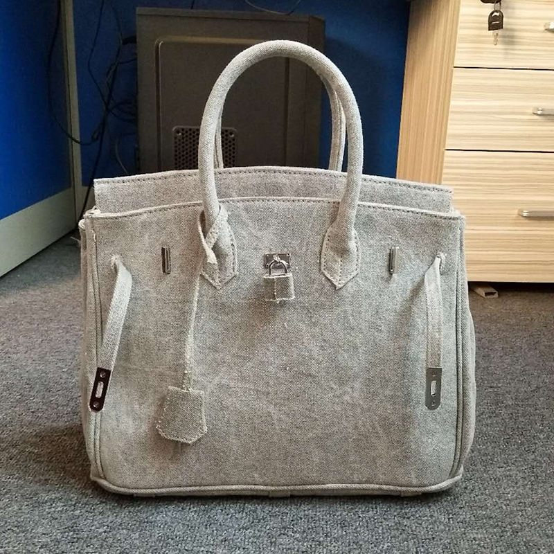 Ženska platnena crossbody tote torba – Platina stil, horizontalni kvadratni oblik, magnetska kopča s poklopcem