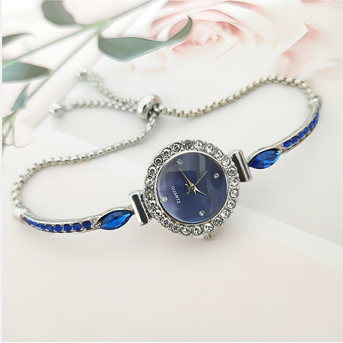 Ceas-brățară cu accente de diamant, ceas feminin la modă, mecanism 68, diametrul cadranului 20 mm, grosime 7 mm, coroană spirală, curea din aliaj