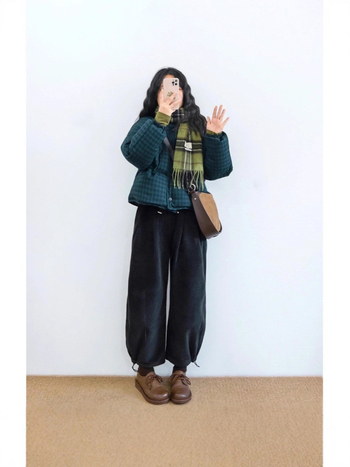 Trudničke hlače od corduroya s fleece podstavom, jogger kroj, skraćene dužine, jesen-zima, petite, haremski stil, ravne i široke nogavice, kod 12189