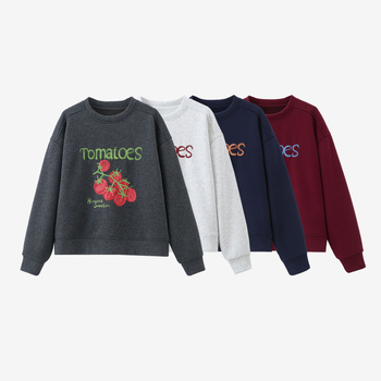 Paradicsom hímzéses fleece pulóver, laza fazon, hosszú ujjú, kerek nyakú, pamut-poliészter keverék, őszi 2025