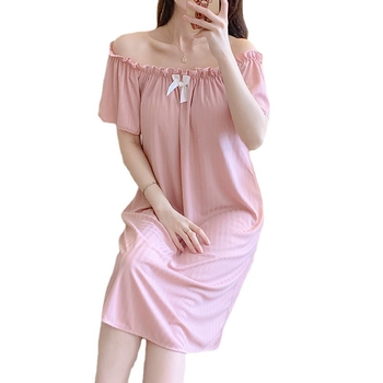 Νυχτικό Milk Silk, τετράγωνος γιακάς, μανίκια ¾, μεσαίου μήκους, πολυεστερική σύνθεση, δροσερή οικιακή ενδυμασία