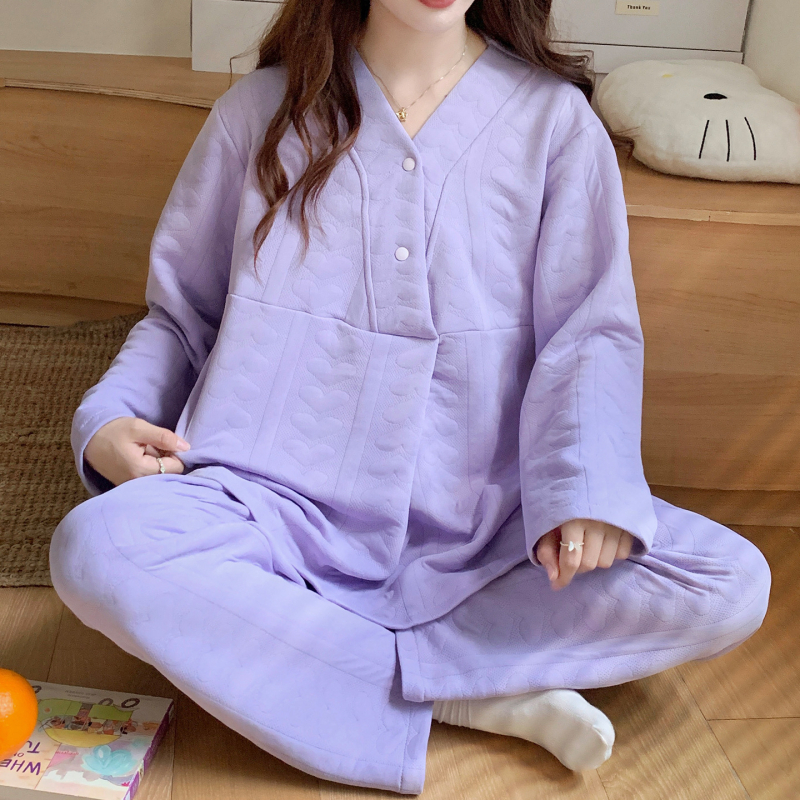 Māmiņu un barošanas pidžāmu komplekts no Air Cotton auduma – garās piedurknes, biezums 251–300 g/m², poliesters 95–100%, Ziemas 2025 izlase