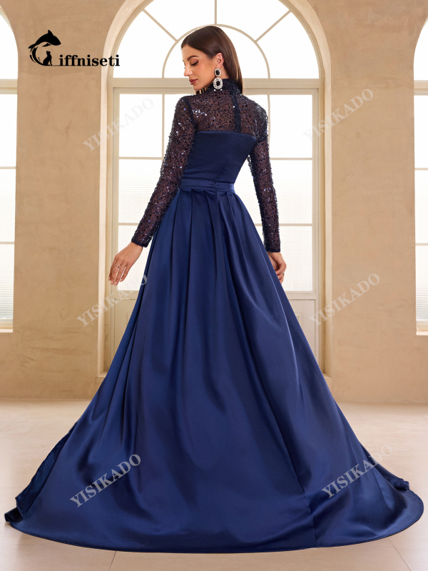 Flitteres estélyi ruha partira, hosszú ujjú, álló gallér, poliészter–spandex keverék, hosszú fazon, elegáns vonal