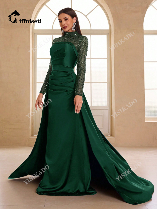 Flitteres estélyi ruha partira, hosszú ujjú, álló gallér, poliészter–spandex keverék, hosszú fazon, elegáns vonal