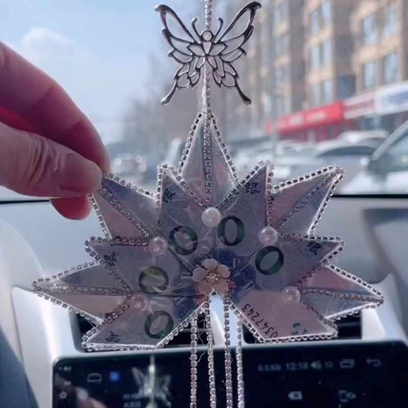 Автомобилна висулка за украса с кленови листа, ароматен аксесоар от сплав в карикатурен стил