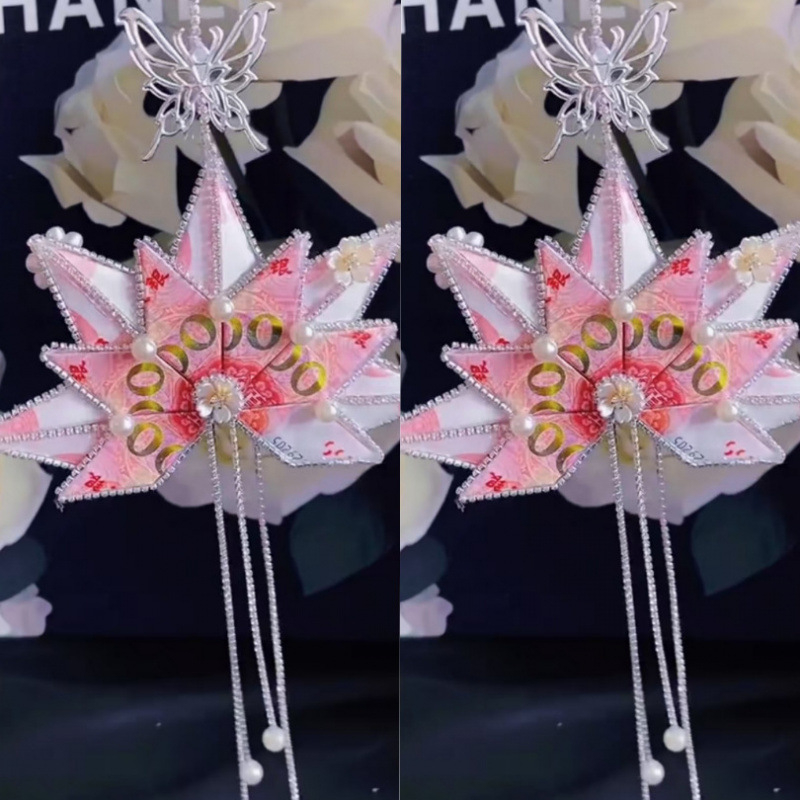 Автомобилна висулка за украса с кленови листа, ароматен аксесоар от сплав в карикатурен стил