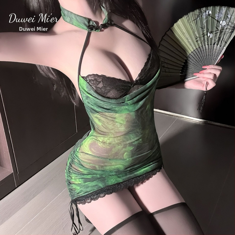 Roles spēļu apakšveļas komplekts, čongšama stilā iedvesots, caurspīdīgs tīklu audums, haltera kakls, glauds uz gurniem, poliesteris