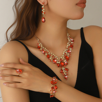 Σετ γυναικείων κοσμημάτων: σκουλαρίκια, κολιέ και βραχιόλι από κράμα ψευδαργύρου με επίστρωση Rack plating, πέτρες σε συνδυασμό, φλοράλ μοτίβο