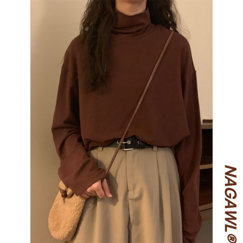 Majica od njemačkog baršuna, visok ovratnik, dugi rukav, vezenje, oversize kroj (sadržaj glavne tkanine 70–80%)
