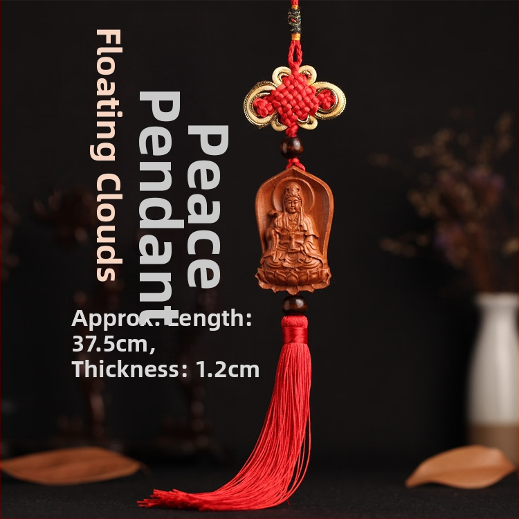 Medinis automobilio pakabukas iš persiko medienos su Pixiu, Guan Gong ir Guanyin — tradicinio Kinų stiliaus vidaus automobilių dekoravimas