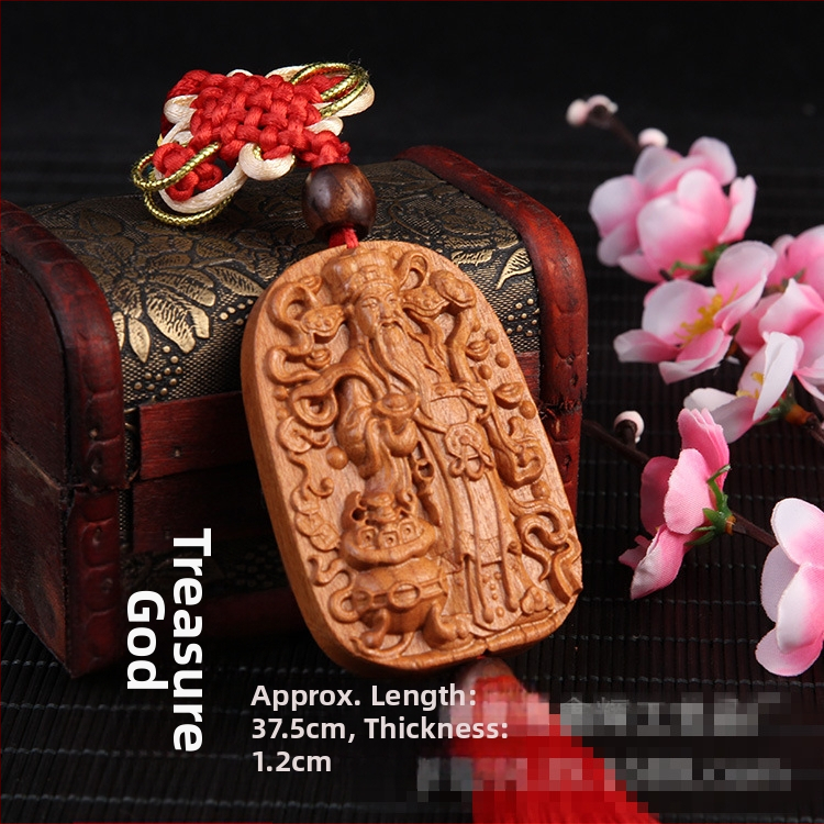 Medinis automobilio pakabukas iš persiko medienos su Pixiu, Guan Gong ir Guanyin — tradicinio Kinų stiliaus vidaus automobilių dekoravimas