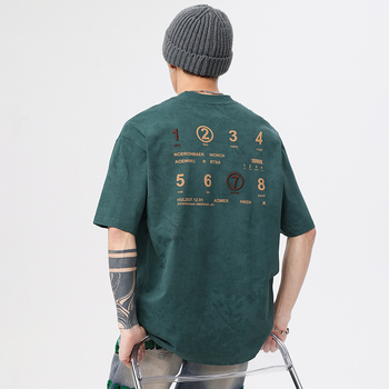 Vyrų medvilnės mišinio marškinėliai su siuvinėtomis raidėmis, laisvas kirpimas, raglano rankovės, apvalus kaklo iškirpimas, vasaros drabužiai