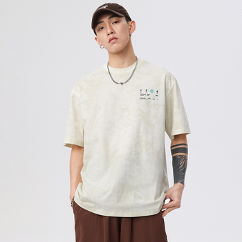 Vyrų medvilnės mišinio marškinėliai su siuvinėtomis raidėmis, laisvas kirpimas, raglano rankovės, apvalus kaklo iškirpimas, vasaros drabužiai