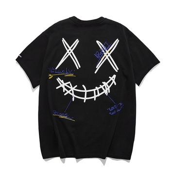 Medvilniniai marškinėliai su trumpomis rankovėmis, laisvas kirpimas, apvali kaklo iškirptė, karikatūrų atspaudas, Honkongo įkvėptas stilius, vasaros sezonui