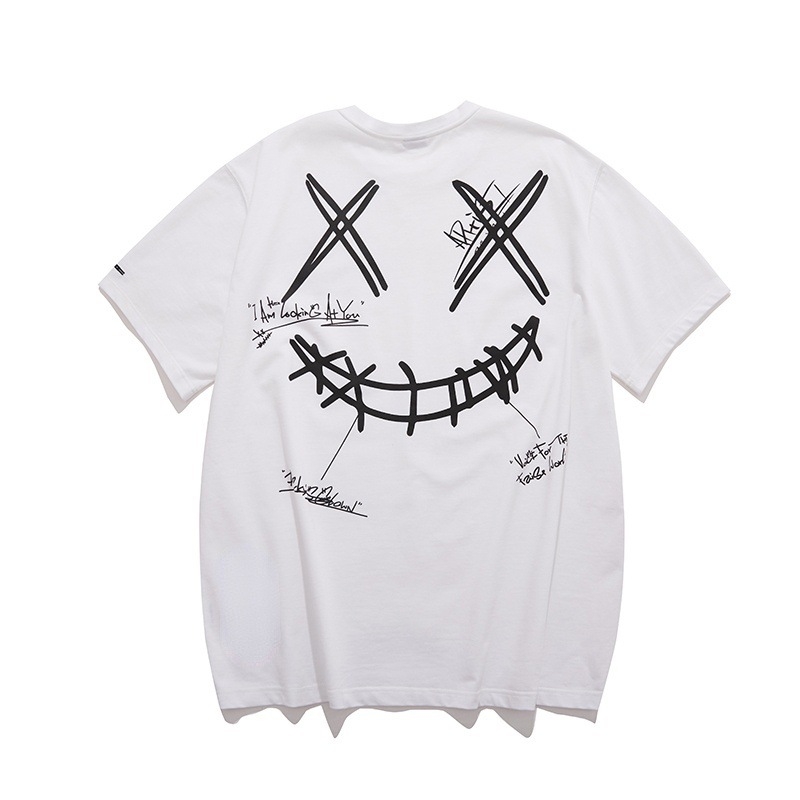 Medvilniniai marškinėliai su trumpomis rankovėmis, laisvas kirpimas, apvali kaklo iškirptė, karikatūrų atspaudas, Honkongo įkvėptas stilius, vasaros sezonui