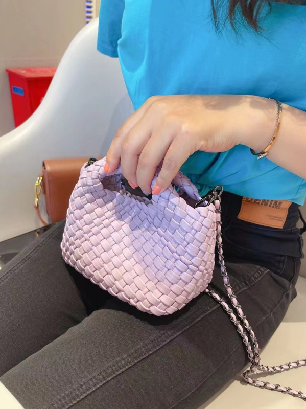 Mini torba preko ramena, gradski stil, PU materijal, mali kvadratni dizajn, ljeto 2025