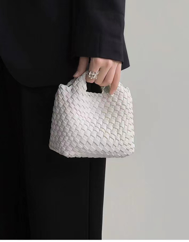 Mini torba preko ramena, gradski stil, PU materijal, mali kvadratni dizajn, ljeto 2025