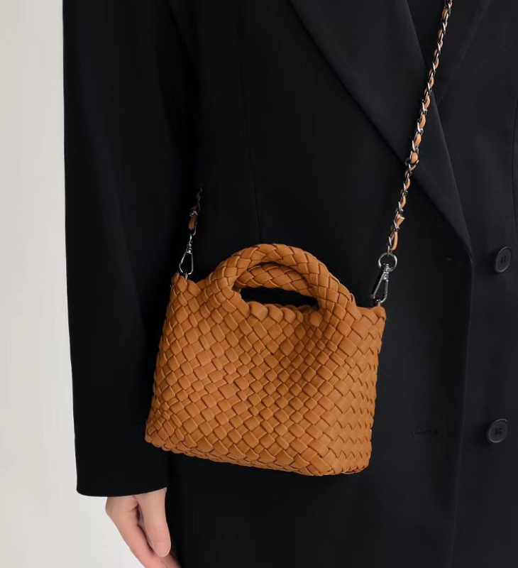 Mini torba preko ramena, gradski stil, PU materijal, mali kvadratni dizajn, ljeto 2025