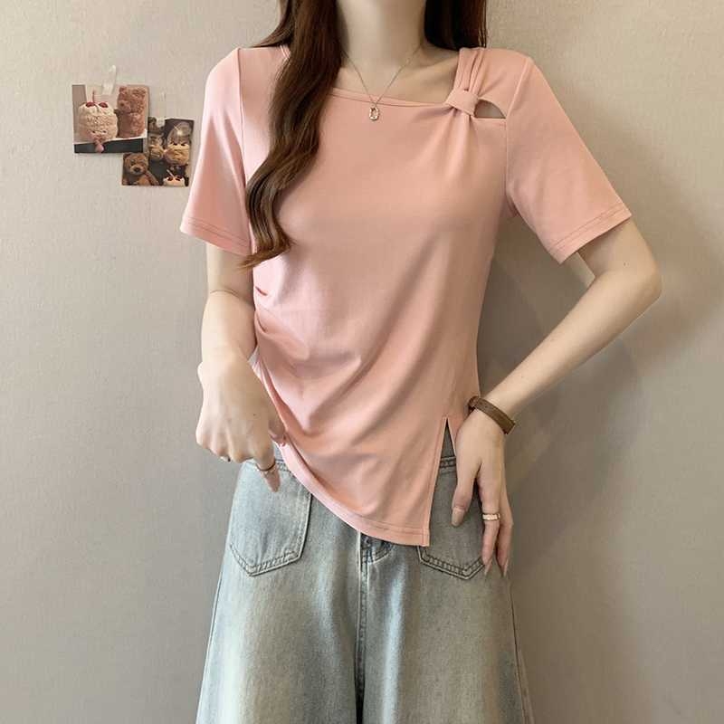 Női poliészter rövid ujjú póló kollázs részlettel, kerek nyakú, karcsú szabás, 2025 tavasz