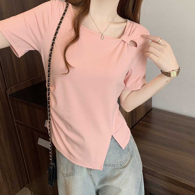 Női poliészter rövid ujjú póló kollázs részlettel, kerek nyakú, karcsú szabás, 2025 tavasz