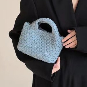 PU bucket tote taška, mestský štýl, štvorcový dizajn, leto 2025, mäkká