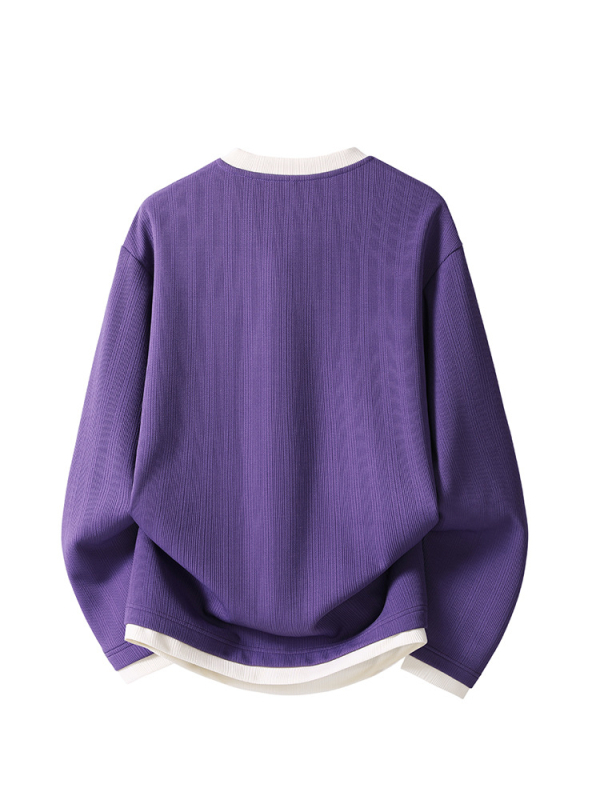 Meeste vaba lõikega pikkade varrukatega T-särk V-kaelusega, värvikombinatsiooni muster, polüesteri segu.