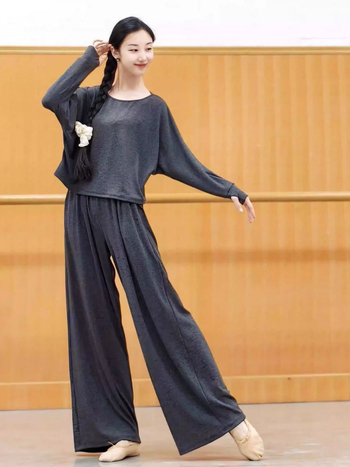 Μοντέρνο γυναικείο ένδυμα για χορό πρακτικής - άνετη εφαρμογή, μακριά μανίκια, βαμβάκι, επένδυση βαμβάκι, μάρκα Chendi, για ενήλικες γυναίκες